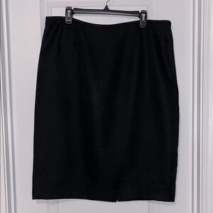 ⚡️ 3 for $30 ⚡️ Evan Picone Classic Black Pencil Skirt